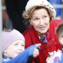Queen Sonja in the city square. Photo: Lise Åserud, NTB scanpix
